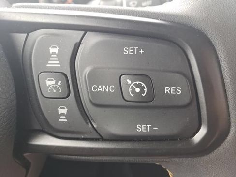 Used 2024 Jeep Wrangler Unlimited Sport AWD/4WD image 26
