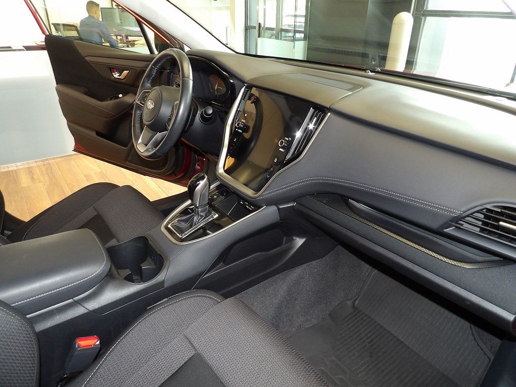Used 2021 Subaru Outback Premium AWD/4WD image 13