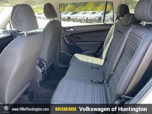 Used 2024 Volkswagen Tiguan S image 9