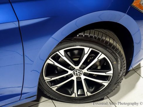 Used 2024 Volkswagen Jetta Sport image 13