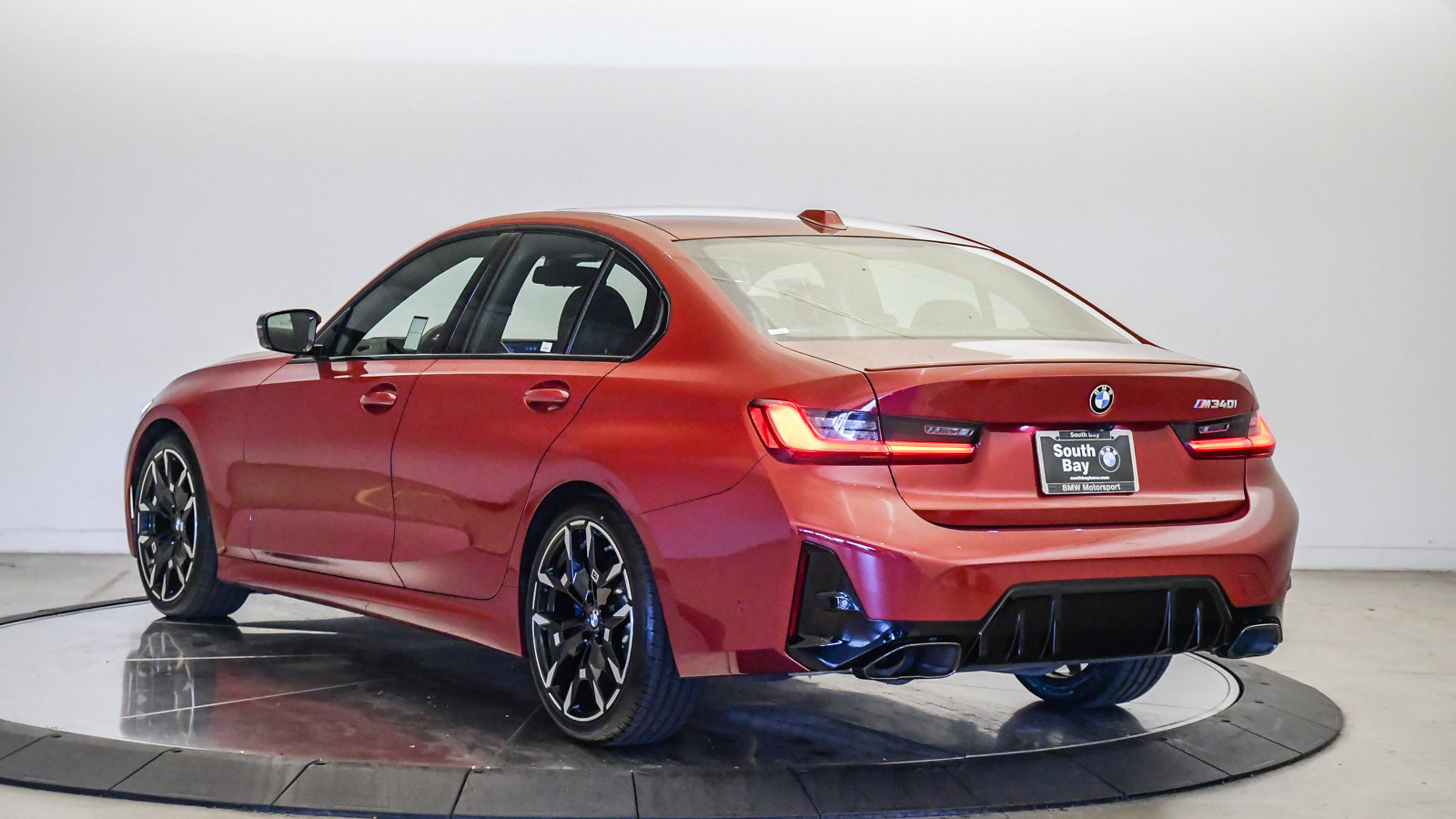 Certified 2025 BMW M340i RWD image 2