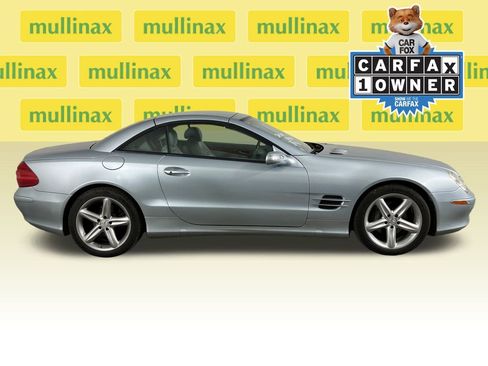 Used 2006 Mercedes-Benz SL 500 image 2