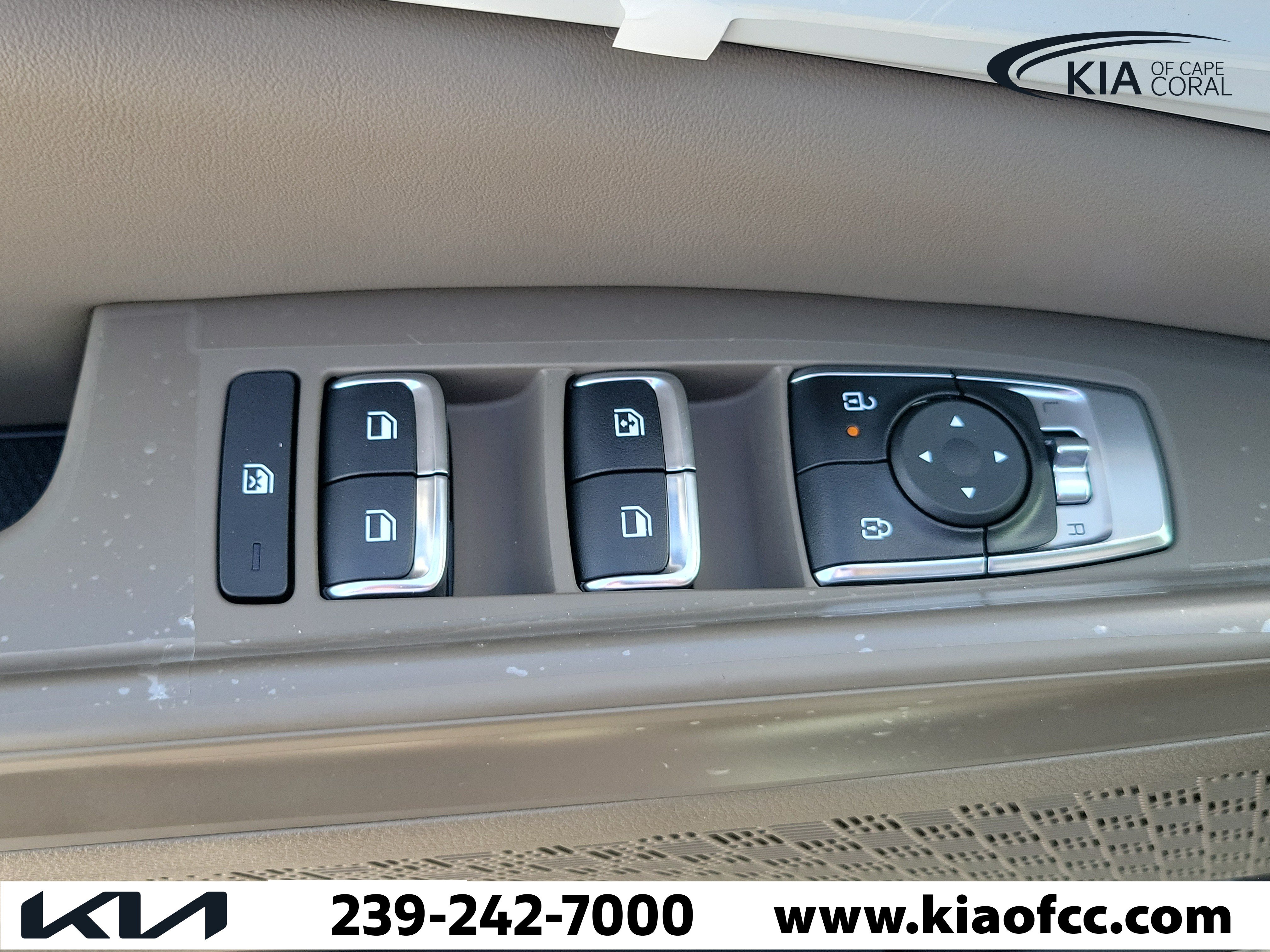 New 2027 Kia Carnival FWD image 24