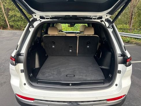 Used 2023 Jeep Grand Cherokee 4xe w/ Luxury Tech Group II image 16