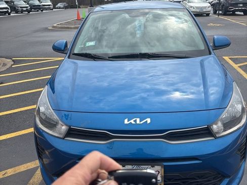 Used 2022 Kia Rio S image 1