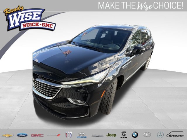 Used 2023 Buick Enclave Premium AWD/4WD image 1
