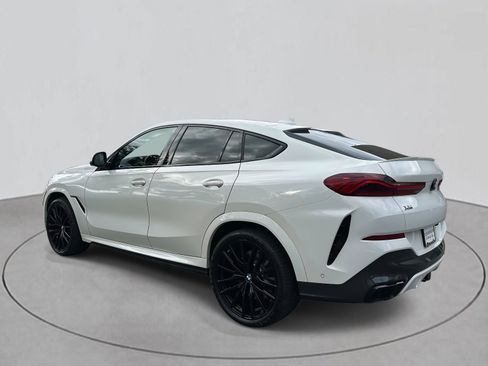 Used 2021 BMW X6 M50i w/ Executive Package image 4