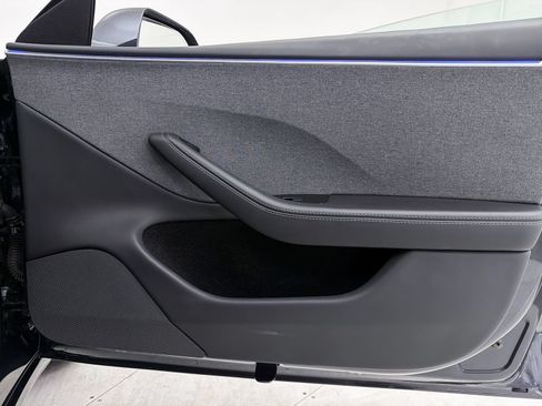 Used 2024 Tesla Model 3 Standard Range RWD image 22