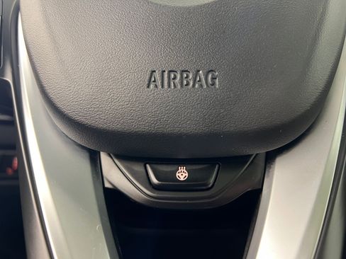 Used 2024 BMW 230i Coupe w/ Convenience Package image 17