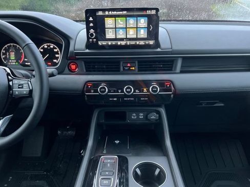 New 2025 Honda Pilot EX-L image 23