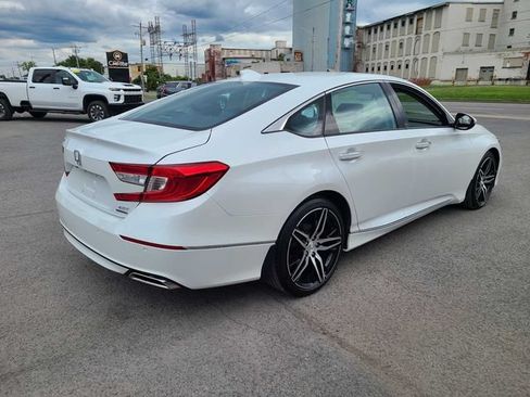 Used 2022 Honda Accord Touring image 7