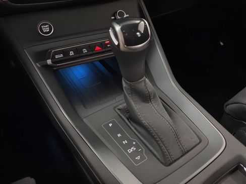 Certified 2024 Audi Q3 2.0T Premium Plus w/ Premium Plus Package image 25