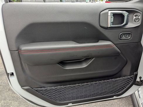 New 2025 Jeep Wrangler Unlimited Rubicon image 10