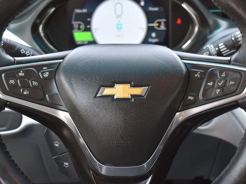 Used 2017 Chevrolet Bolt LT FWD image 15