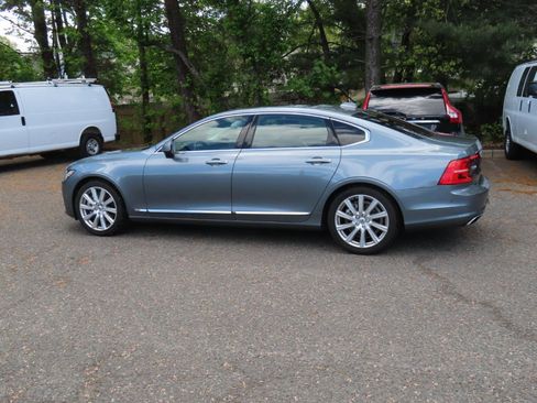 Used 2018 Volvo S90 T6 Inscription w/ Convenience Package AWD/4WD image 3