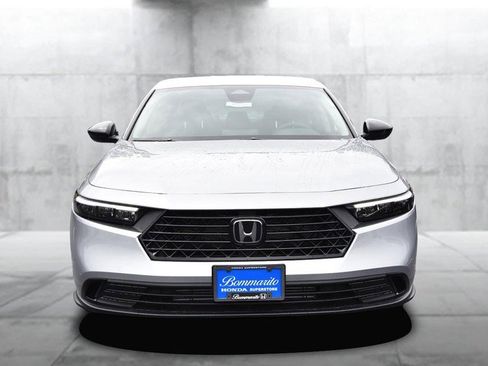 New 2025 Honda Accord SE image 4