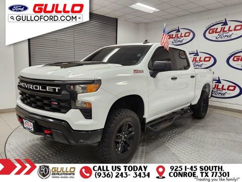 Used 2023 Chevrolet Silverado 1500 Custom Trail Boss image 3