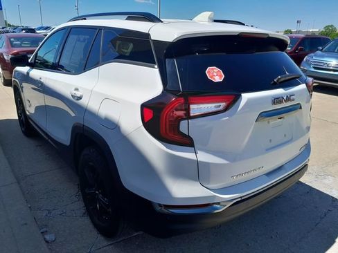 Used 2024 GMC Terrain AT4 w/ Tech Package AWD/4WD image 7