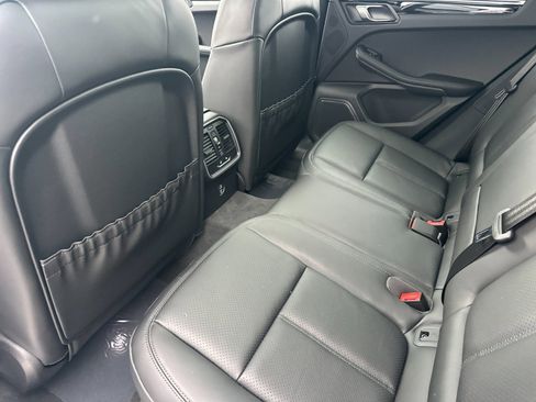 New 2026 Porsche Macan S image 13