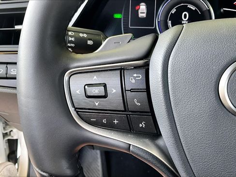 Used 2024 Lexus ES 300h Ultra Luxury w/ Accessory Package (Z2) FWD image 21