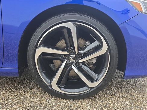 Used 2022 Honda Accord Sport image 34