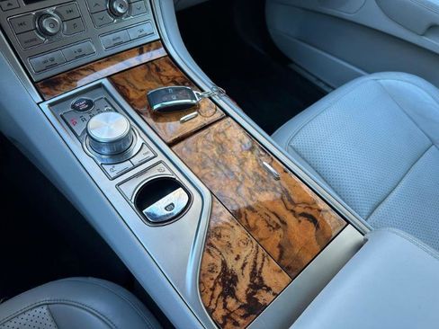 Used 2009 Jaguar XF Premium image 28