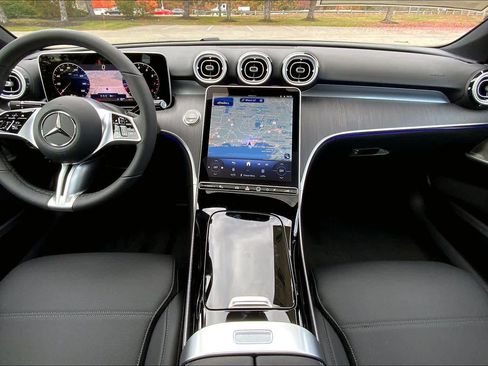 New 2026 Mercedes-Benz C 300 4MATIC Sedan image 5