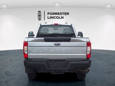 Used 2020 Ford F250 XL w/ Power Equipment Group image 4