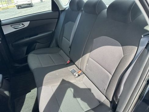 Certified 2024 Kia Forte LXS w/ LXS Technology Package FWD image 38