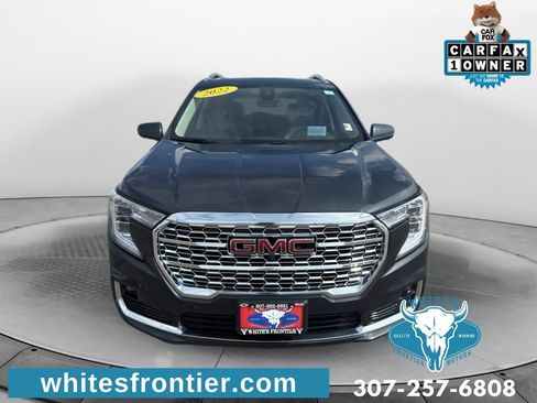 Certified 2022 GMC Terrain Denali w/ Denali Premium Package AWD/4WD image 8