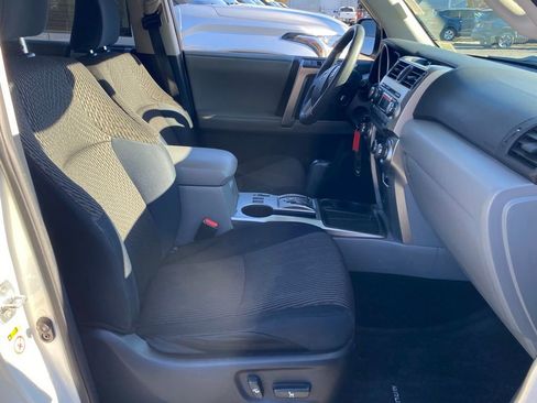 Used 2012 Toyota 4Runner SR5 image 15