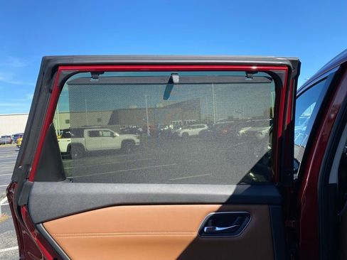 New 2026 Nissan Rogue Platinum w/ Platinum Premium Package image 16