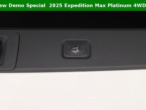 New 2025 Ford Expedition Max Platinum w/ Stealth Performance Package image 37