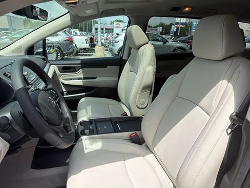 New 2026 Honda Odyssey EX-L image 16