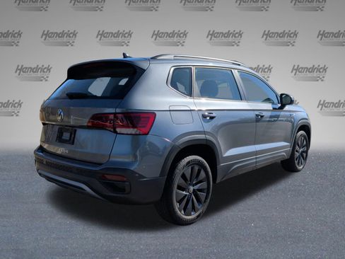 Used 2022 Volkswagen Taos S w/ IQ Drive S Package image 7