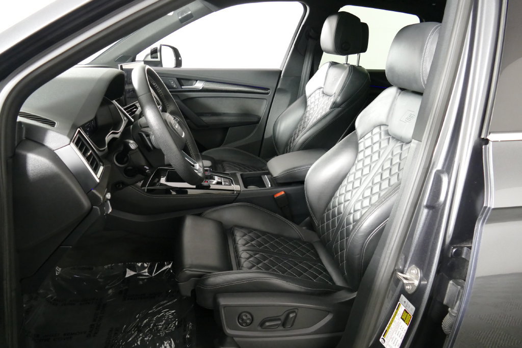 Used 2023 Audi SQ5 Prestige AWD/4WD image 10