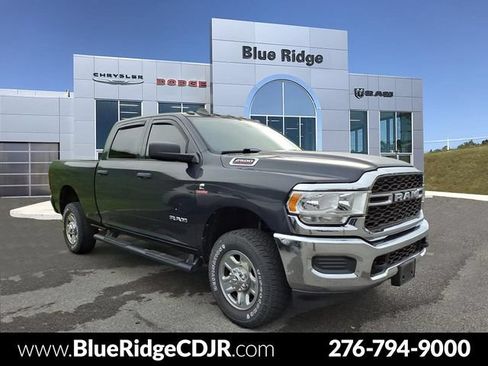 Used 2019 RAM 2500 Tradesman AWD/4WD image 1