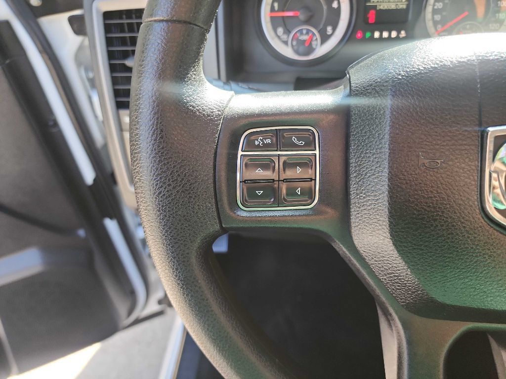 Used 2016 RAM 2500 Tradesman w/ Chrome Appearance Group AWD/4WD image 19