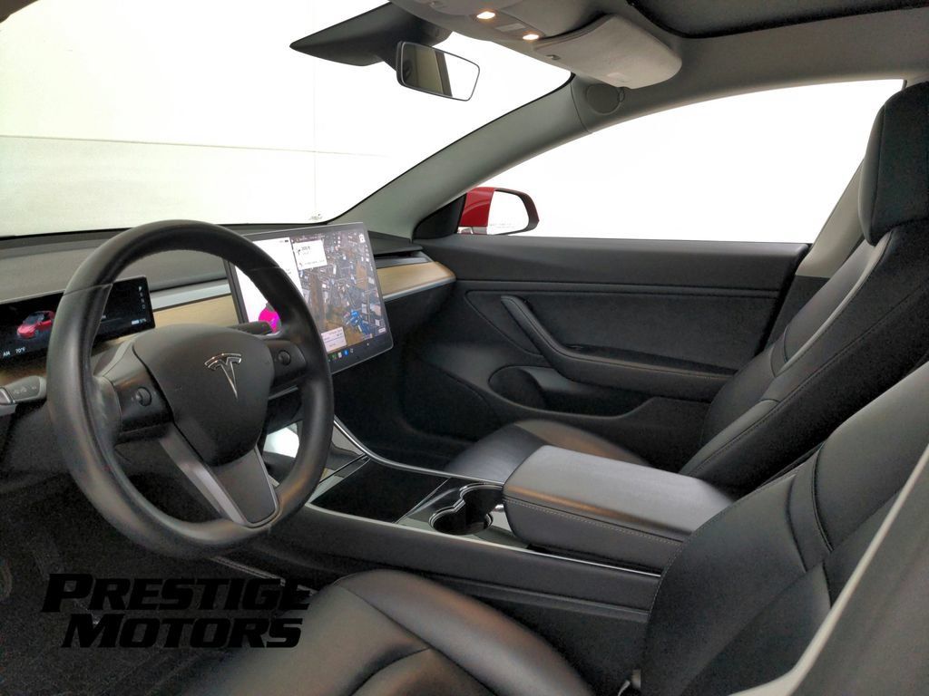 Used 2018 Tesla Model 3 Long Range RWD image 13