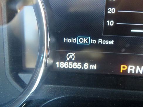 Used 2019 Ford F150 Lariat image 20