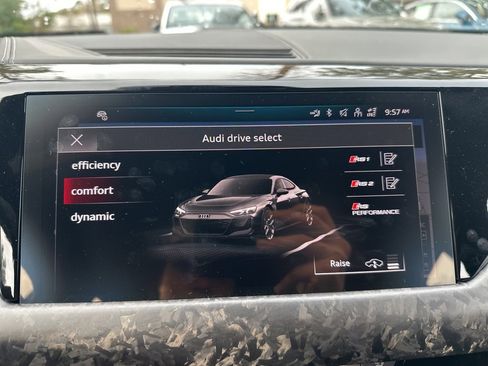 New 2026 Audi RS e-tron GT performance image 37