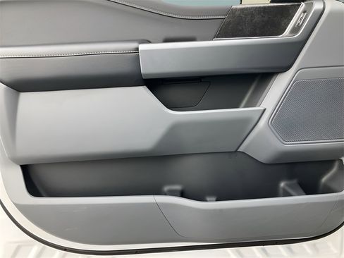 Used 2021 Ford F150 XLT w/ Equipment Group 302A High image 35