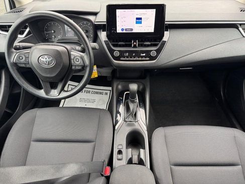 Used 2024 Toyota Corolla LE image 12