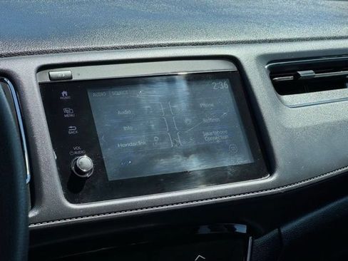 Used 2022 Honda HR-V EX image 14