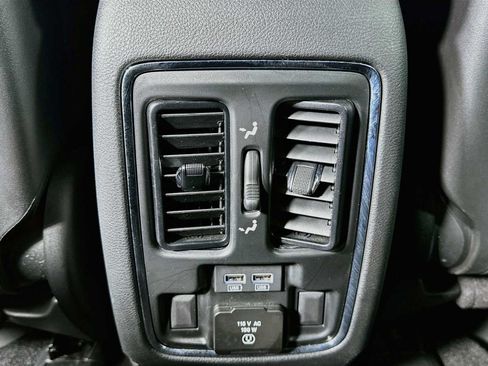 Used 2021 Jeep Grand Cherokee Limited RWD image 24