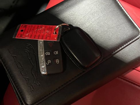 Used 2015 Jaguar F-TYPE S image 37