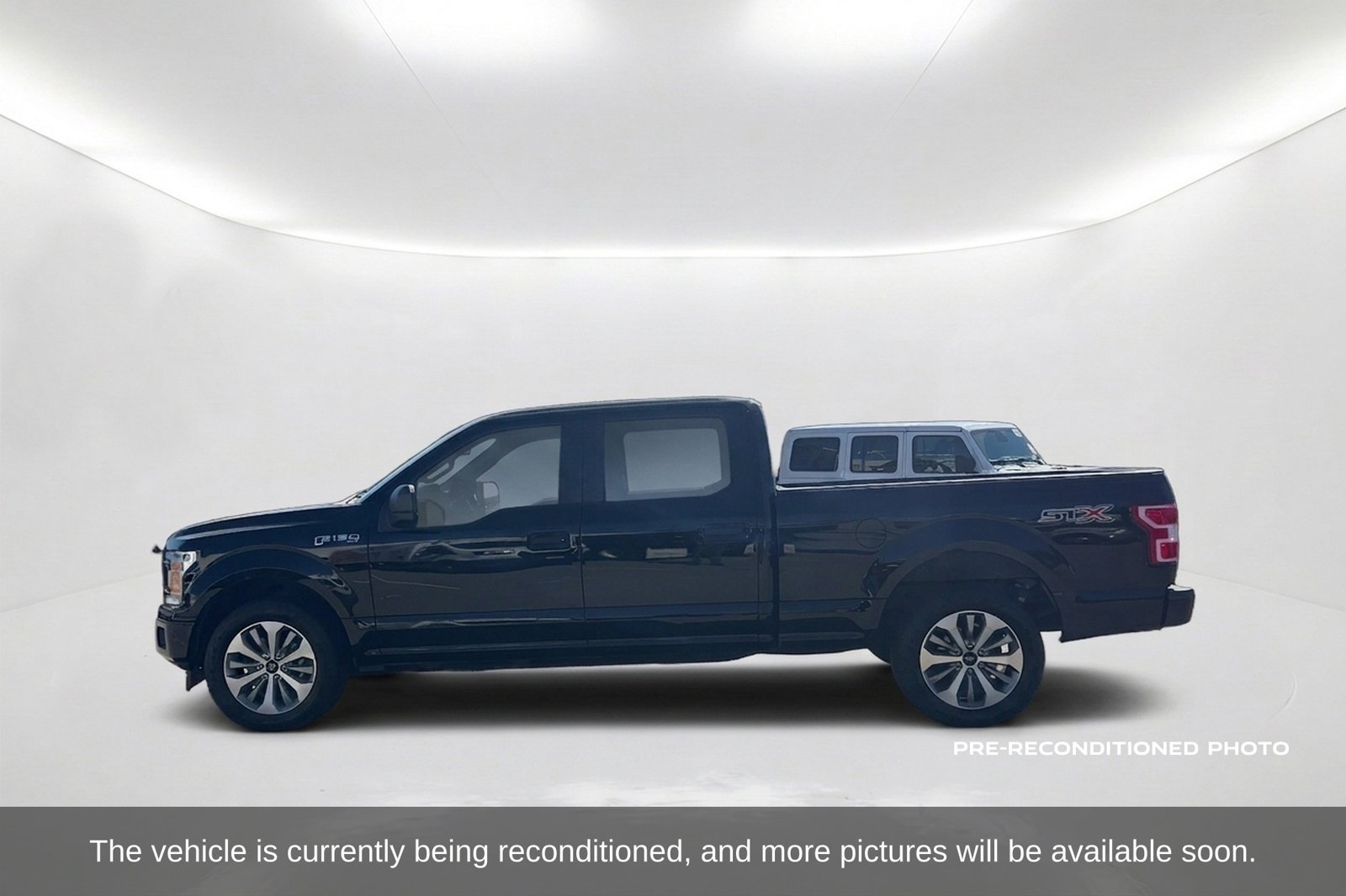 Used 2018 Ford F150 XL w/ Equipment Group 101A Mid RWD image 9