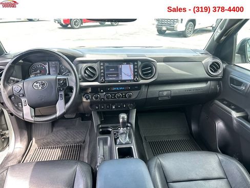 Used 2023 Toyota Tacoma TRD Off-Road w/ TRD Premium Off Road Package AWD/4WD image 13
