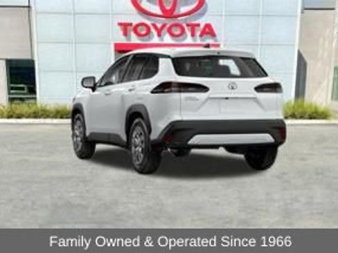 New 2026 Toyota Corolla Cross L image 9