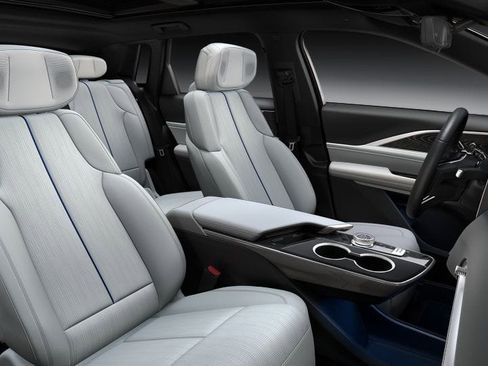 New 2025 Cadillac Lyriq Sport image 26